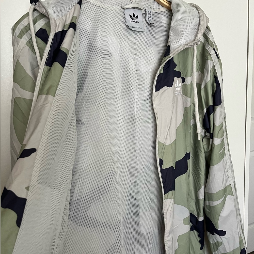 ADIDAS jacket - Picture 3 of 6